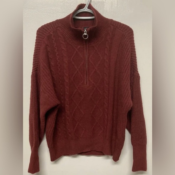 New! Flag & Anthem Womens Sweater Half Zip Pullover Red Medium Long Sleeve - Picture 3 of 12